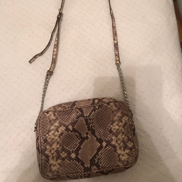 Michael Kors purse - Picture 2 of 2